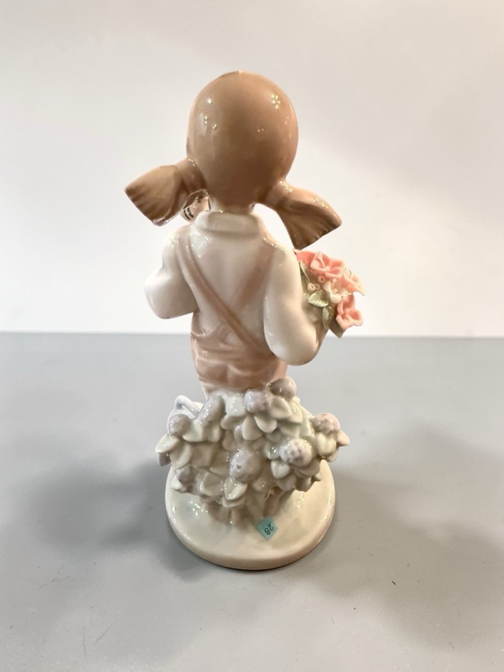 Authentic Retired LLADRO #5217 "Spring" Girl with Bird & Flowers - Picture 3 of 7